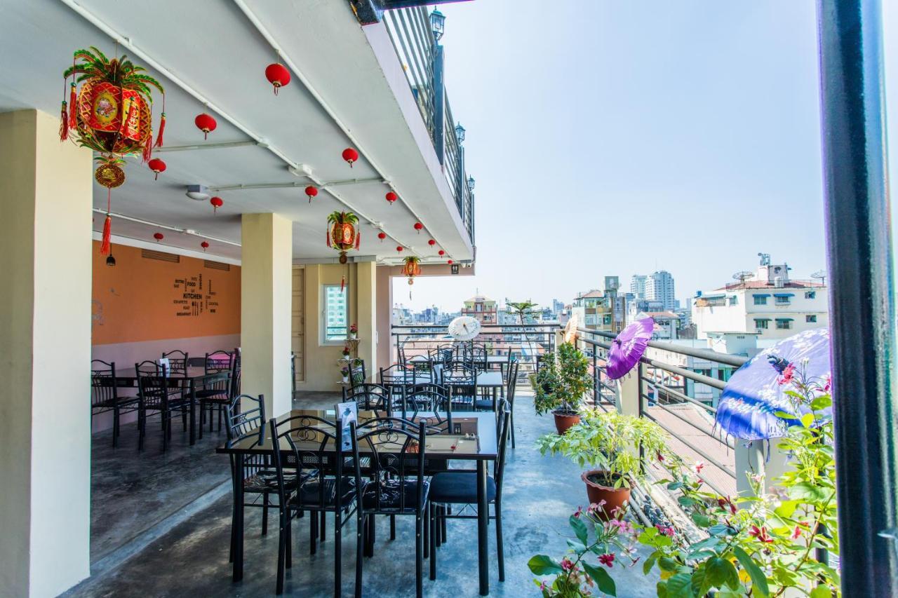 Golden Gate China Town Hotel Yangon Exterior foto